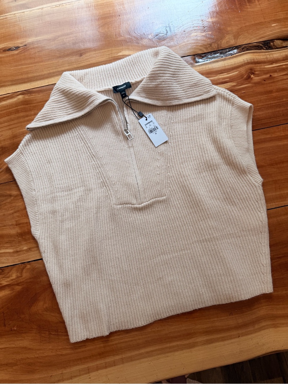 Express Sleeveless Zip-Up Knit Vest in Beige Womens XS Preppy Style CUTE